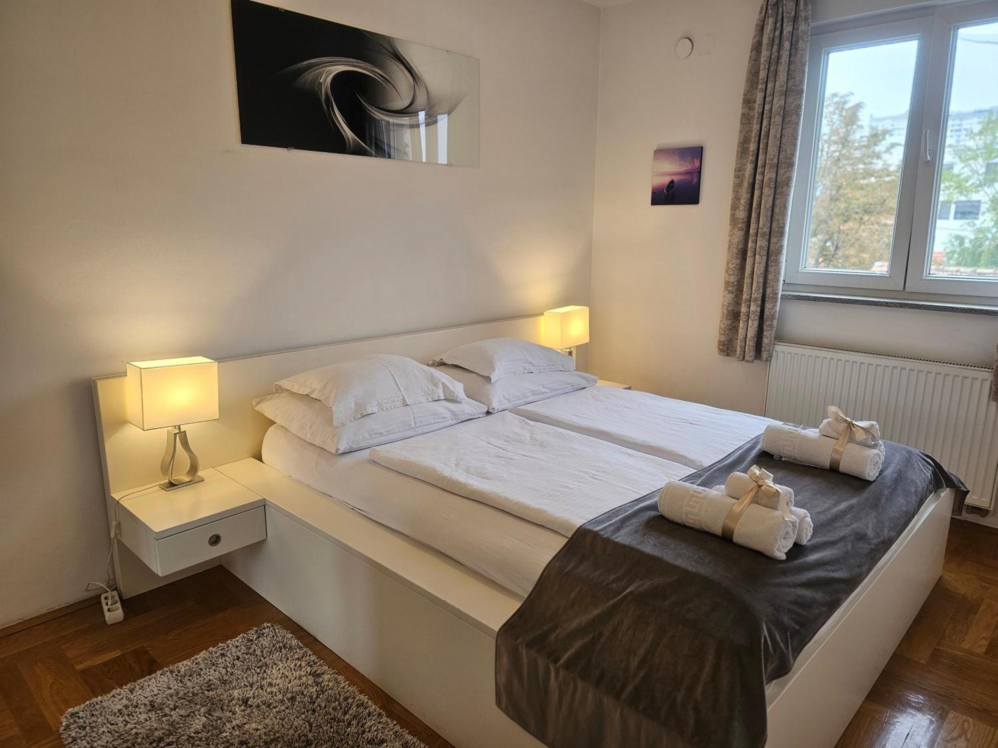 Apartments Tony Zagreb Exteriör bild